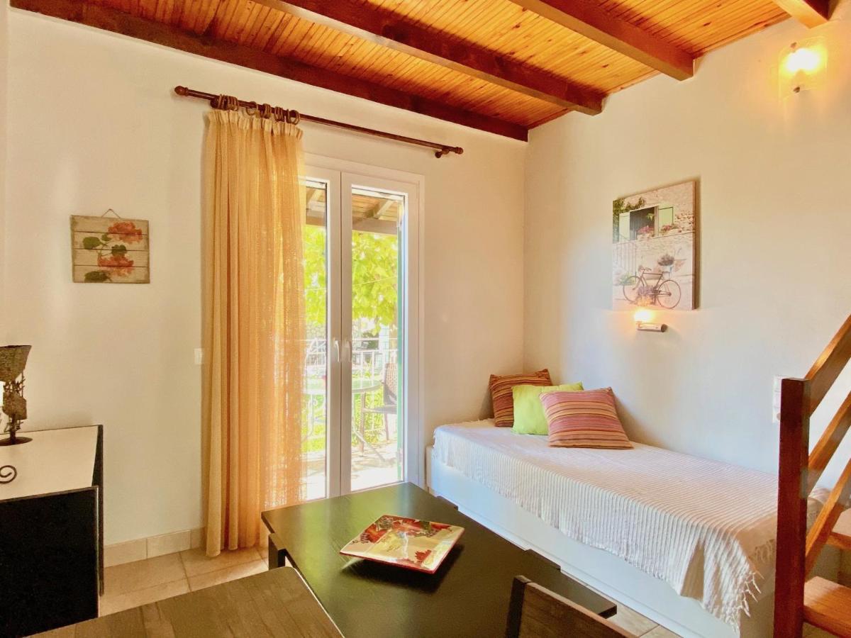 Asteraki Beach House By Dadovillas Aharávi Kültér fotó